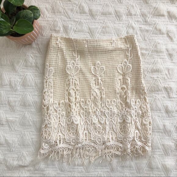 ASTR Cream Crochet Lace Fringe Mini Skirt - Picture 2 of 5